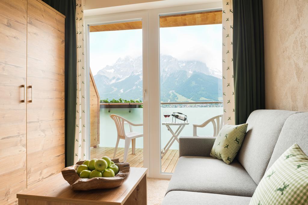 Hotel Hubertushof Lermoos Habitación foto